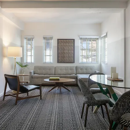 Kimpton Surfcomber Hotel By Ihg Miami Beach Esterno foto