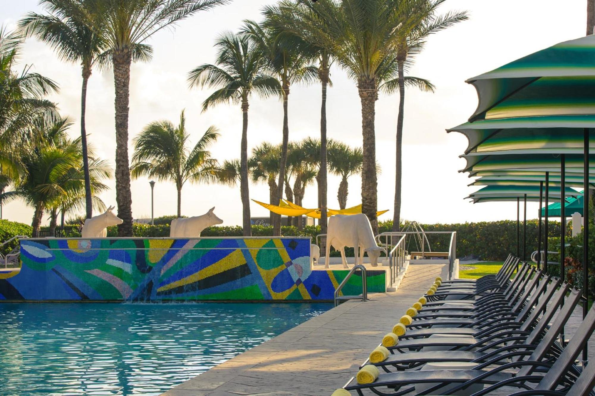 Kimpton Surfcomber 4* Miami Beach
