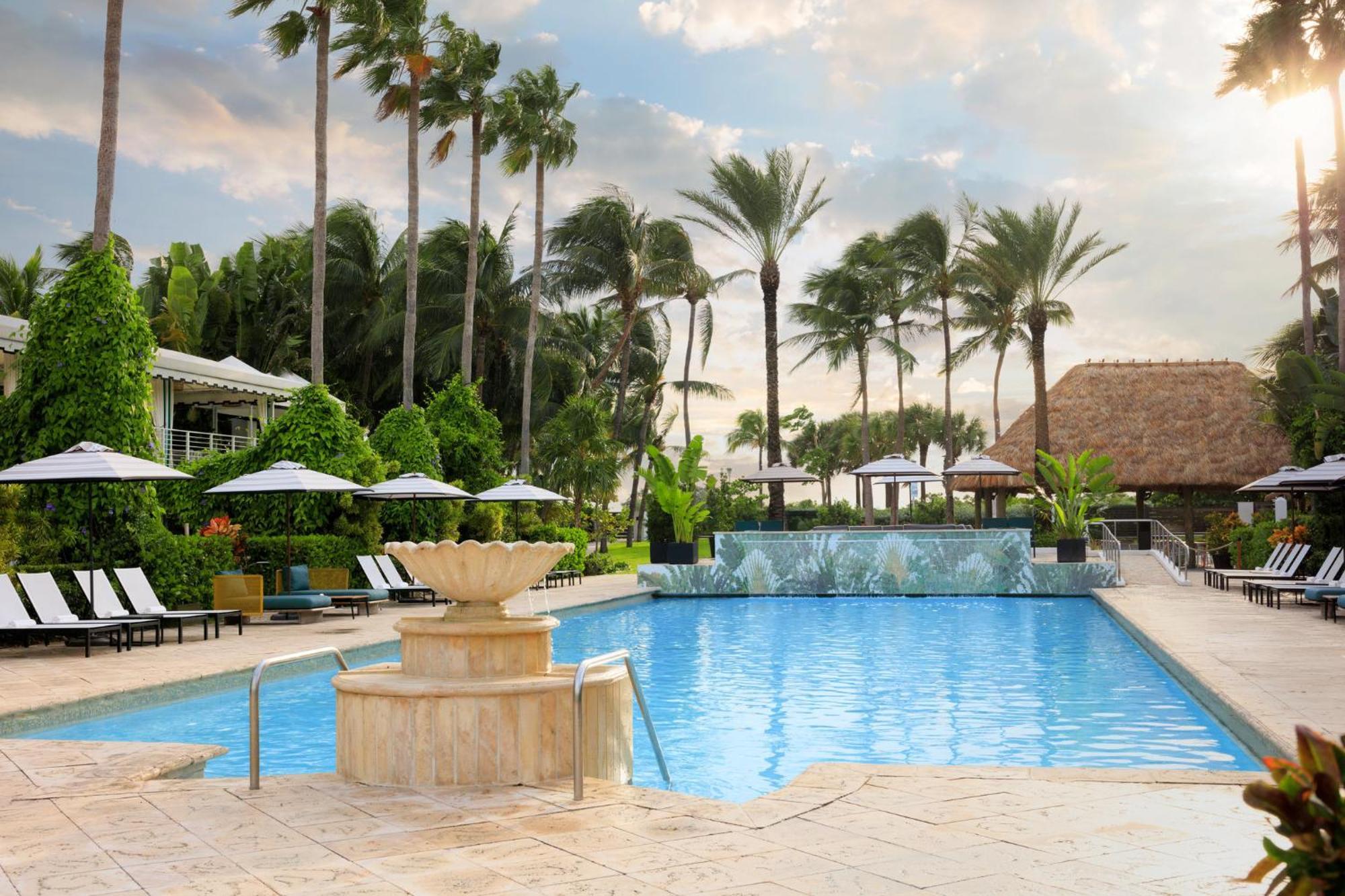 Kimpton Surfcomber