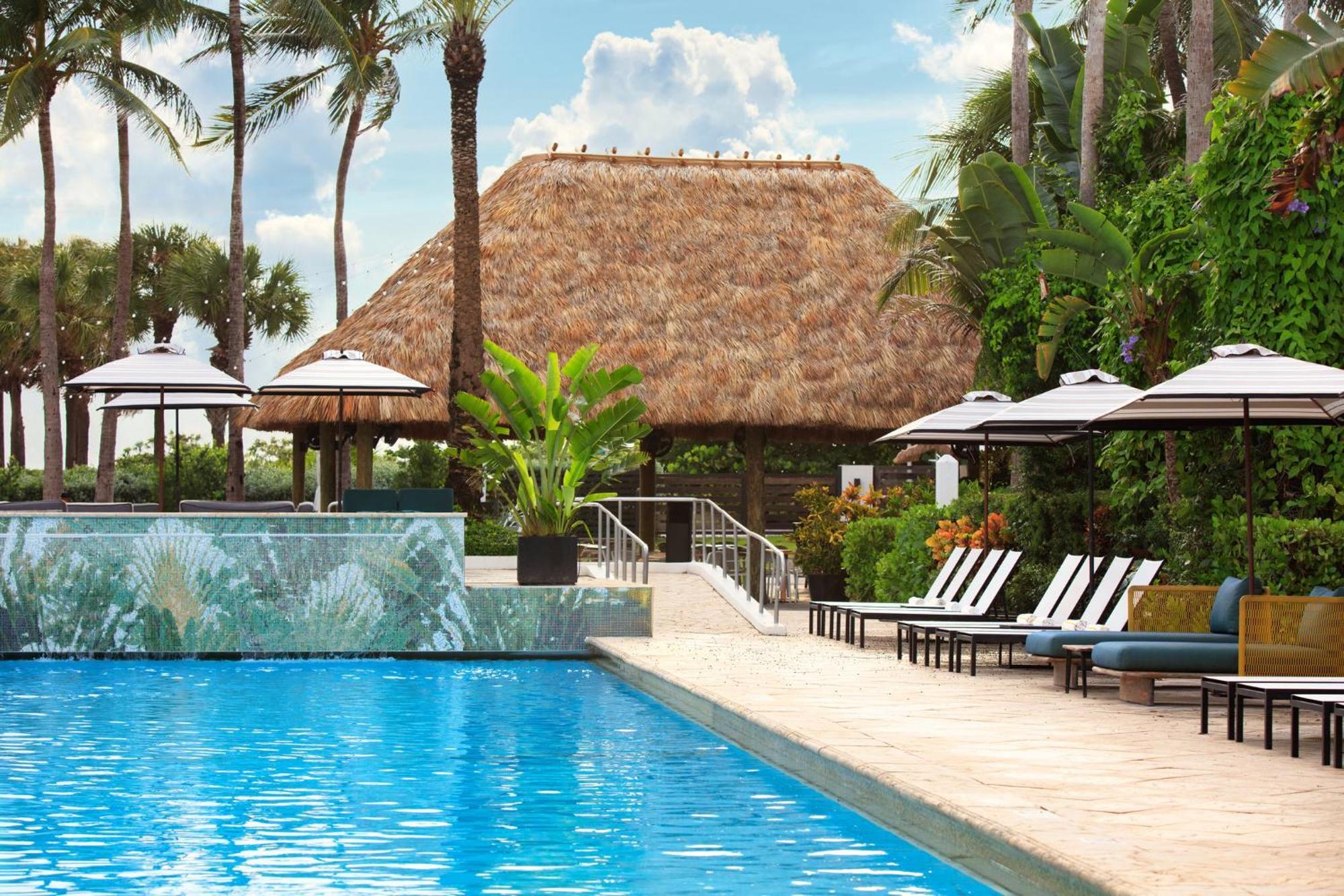 Resort Kimpton Surfcomber