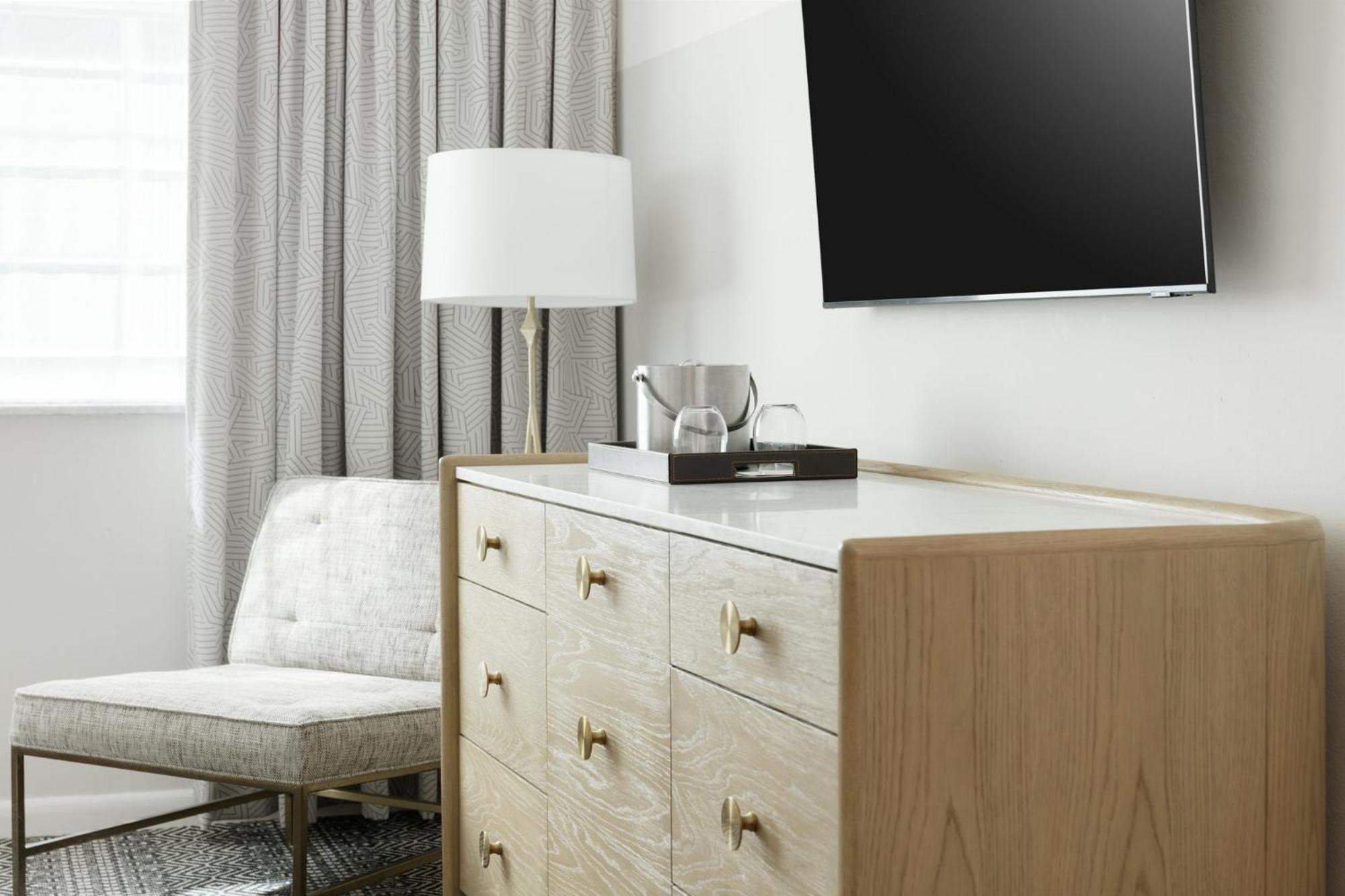 Kimpton Surfcomber 4* Miami Beach