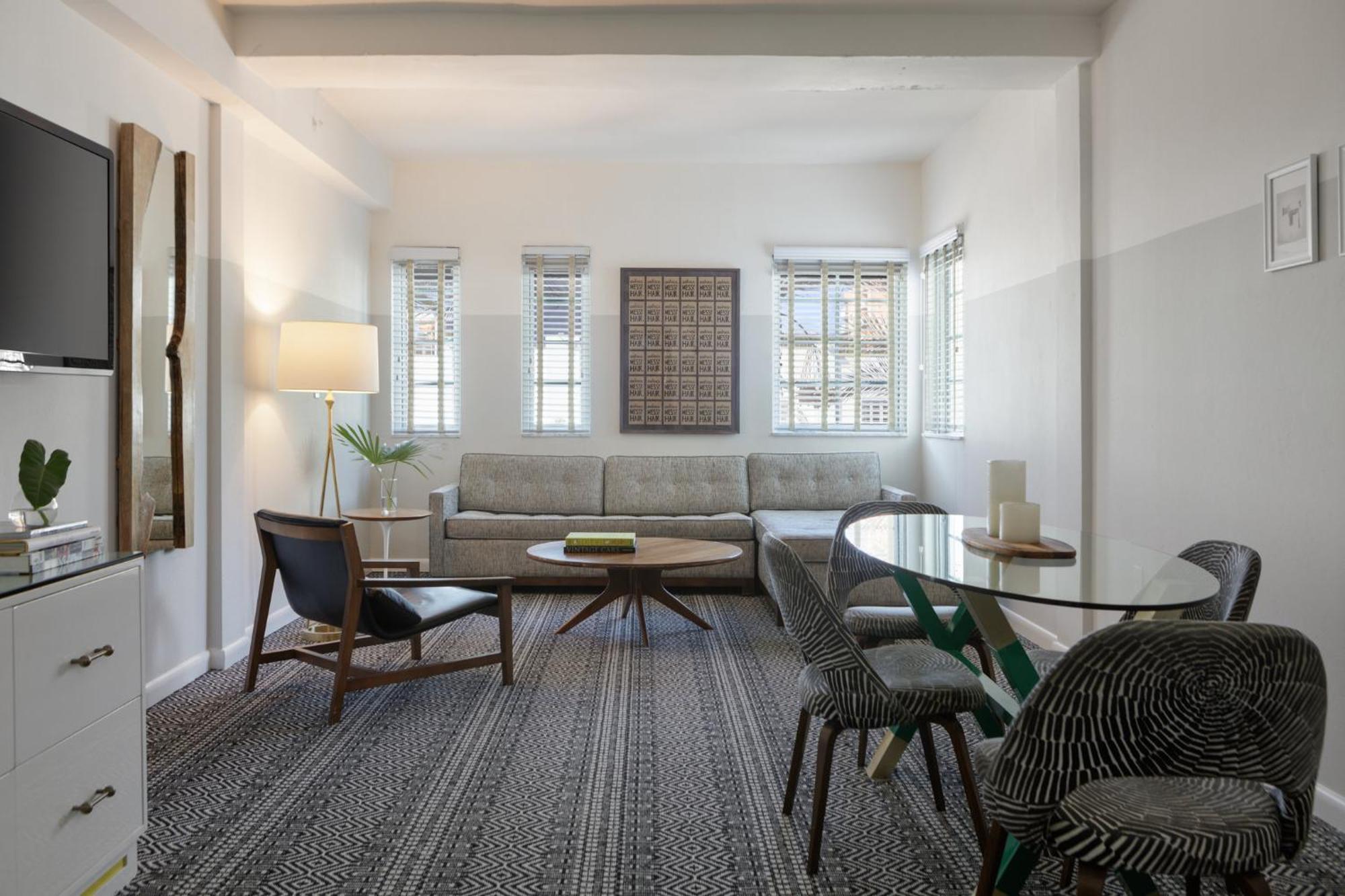 Kimpton Surfcomber 4* Miami Beach